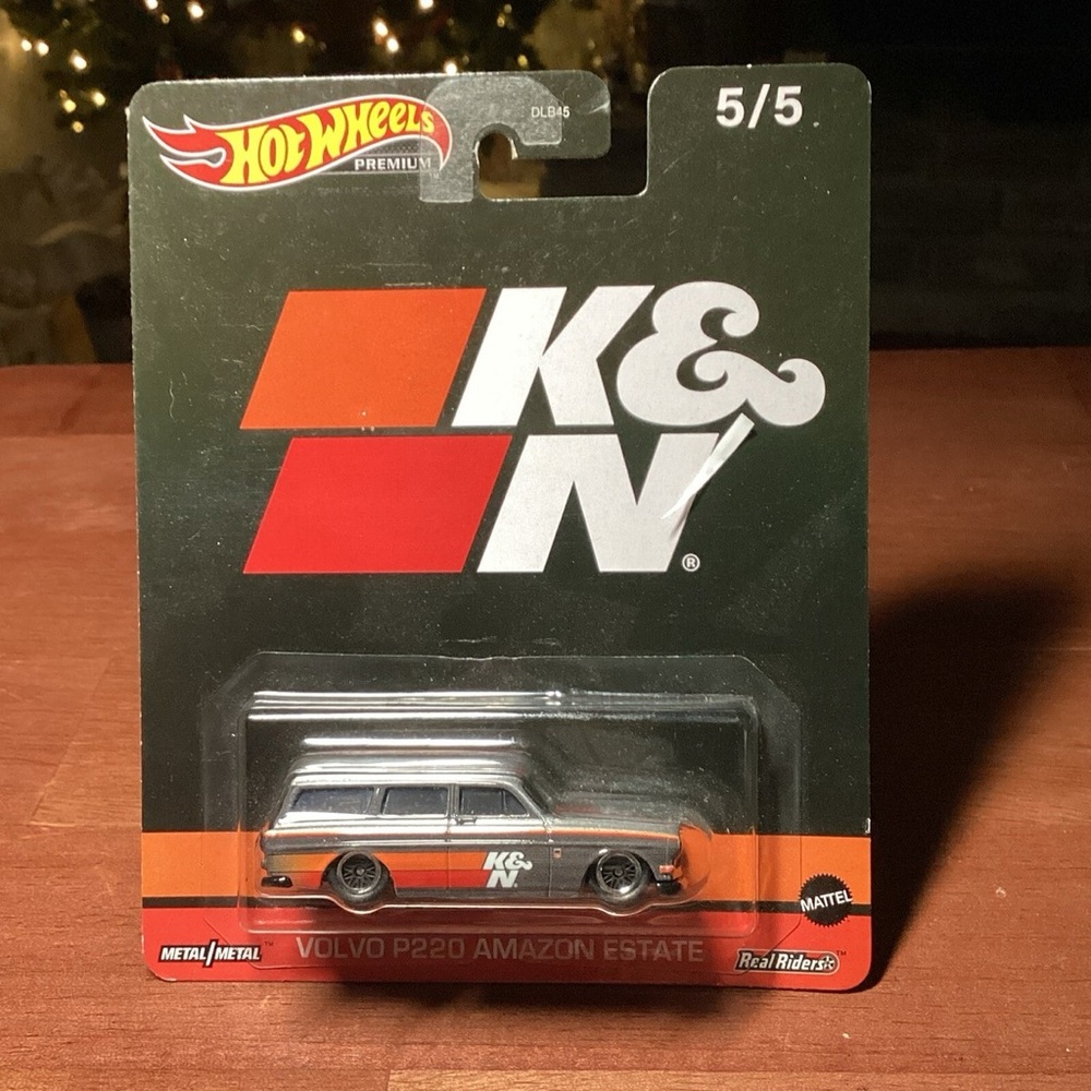 Mattel Hot Wheels K&N Volvo P220 Amazon Estate - Gray